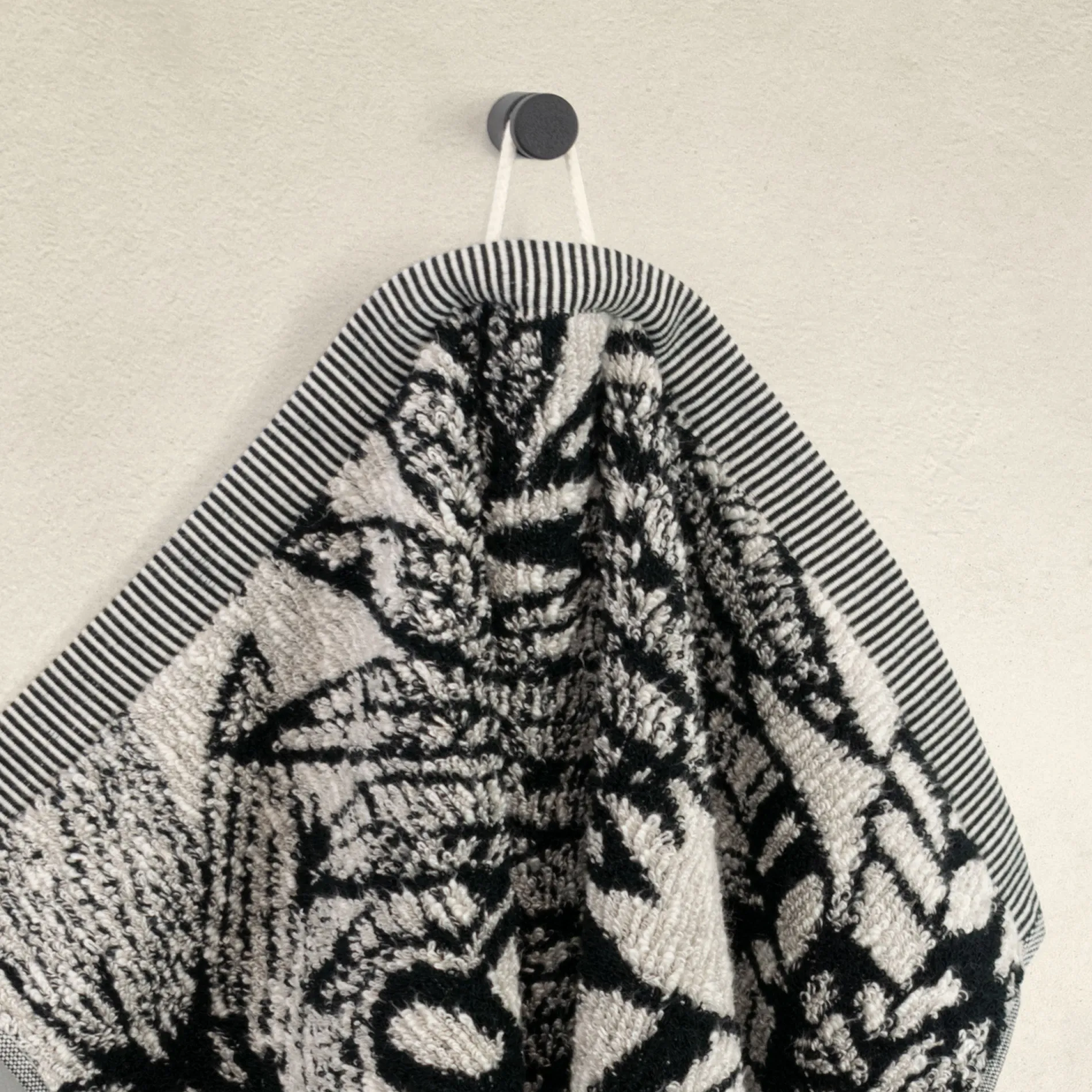 MÖVE Gästehandtücher|Kleine Handtücher-Brooklyn Gästetuch 50X30 cm(nature/black)