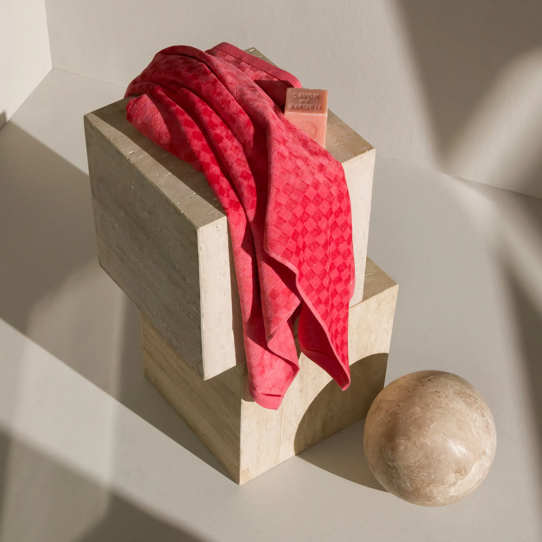 MÖVE Duschtücher-Monochrome Duschtuch 67X140 cm(coral)