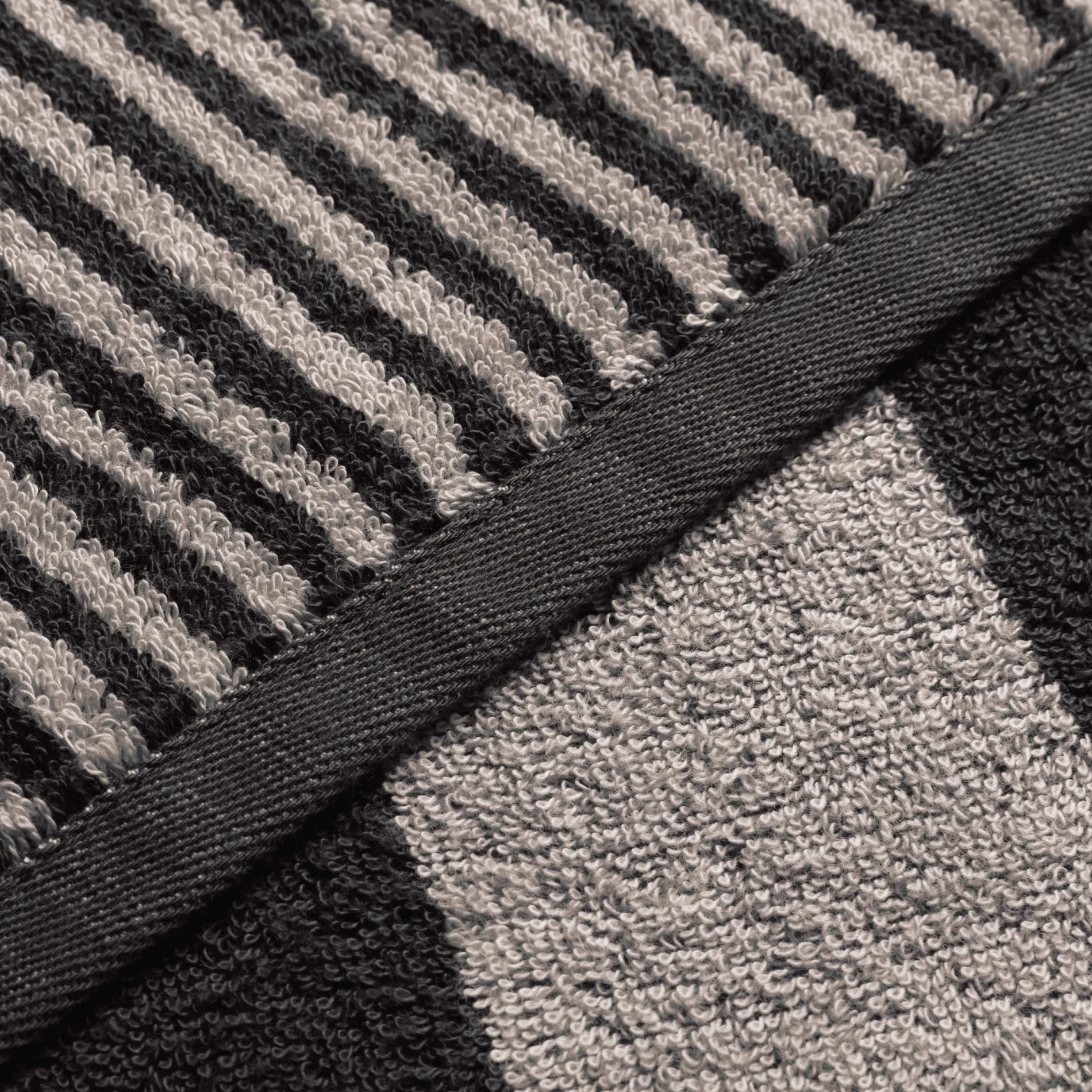 MÖVE Handtücher-Superwuschel Handtuch 50X100 cm(black/cashmere)